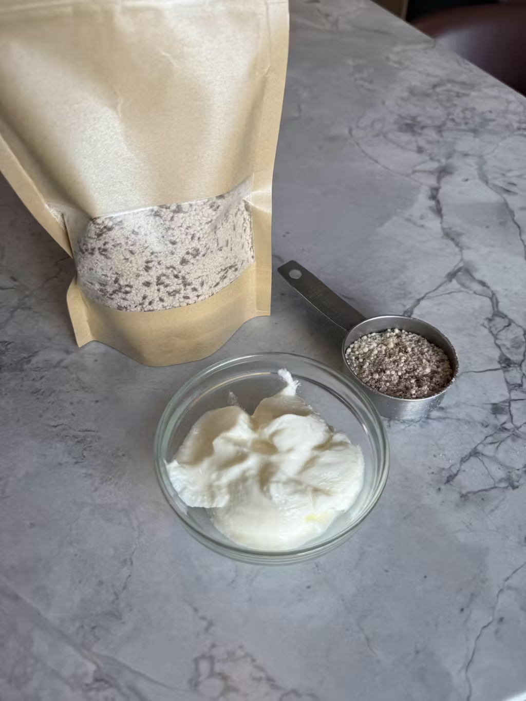 Lydia uses Metabolism Blend β With yoghurt + honey